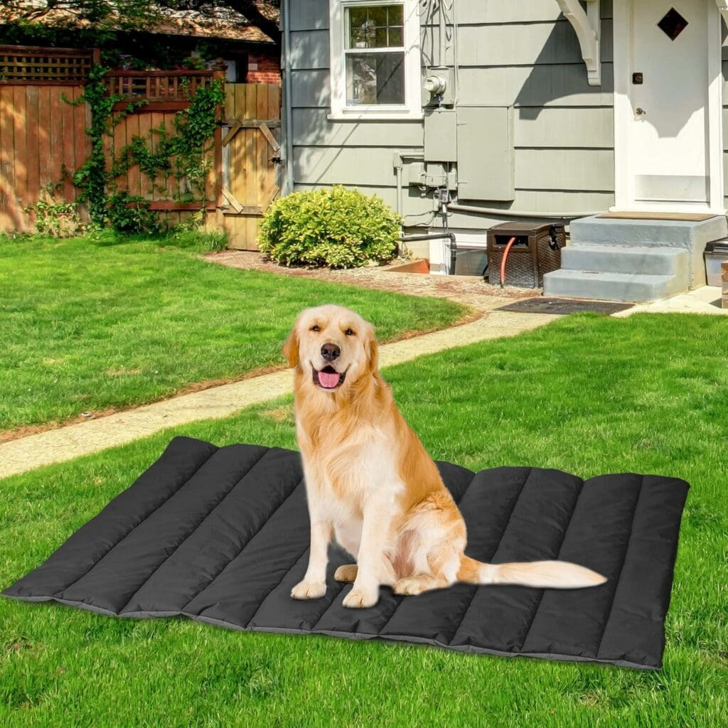 Heeyoo Outdoor Dog Bed, Water Proof Camping Dog Bed, Machine Washable and Easy Clean Travel Dog Bed, Foldable Pet Mat for Small, Medium, and Large Dog and Cat