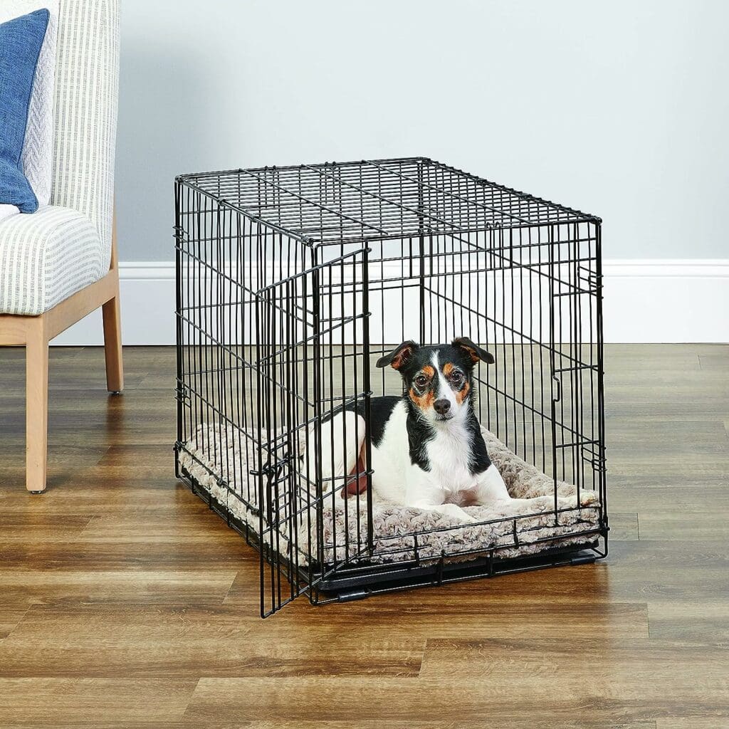 New World Pet Products Newly Enhanced Single  Double Door New World Dog Crate, Includes Leak-Proof Pan, Floor Protecting Feet,  New Patented Features